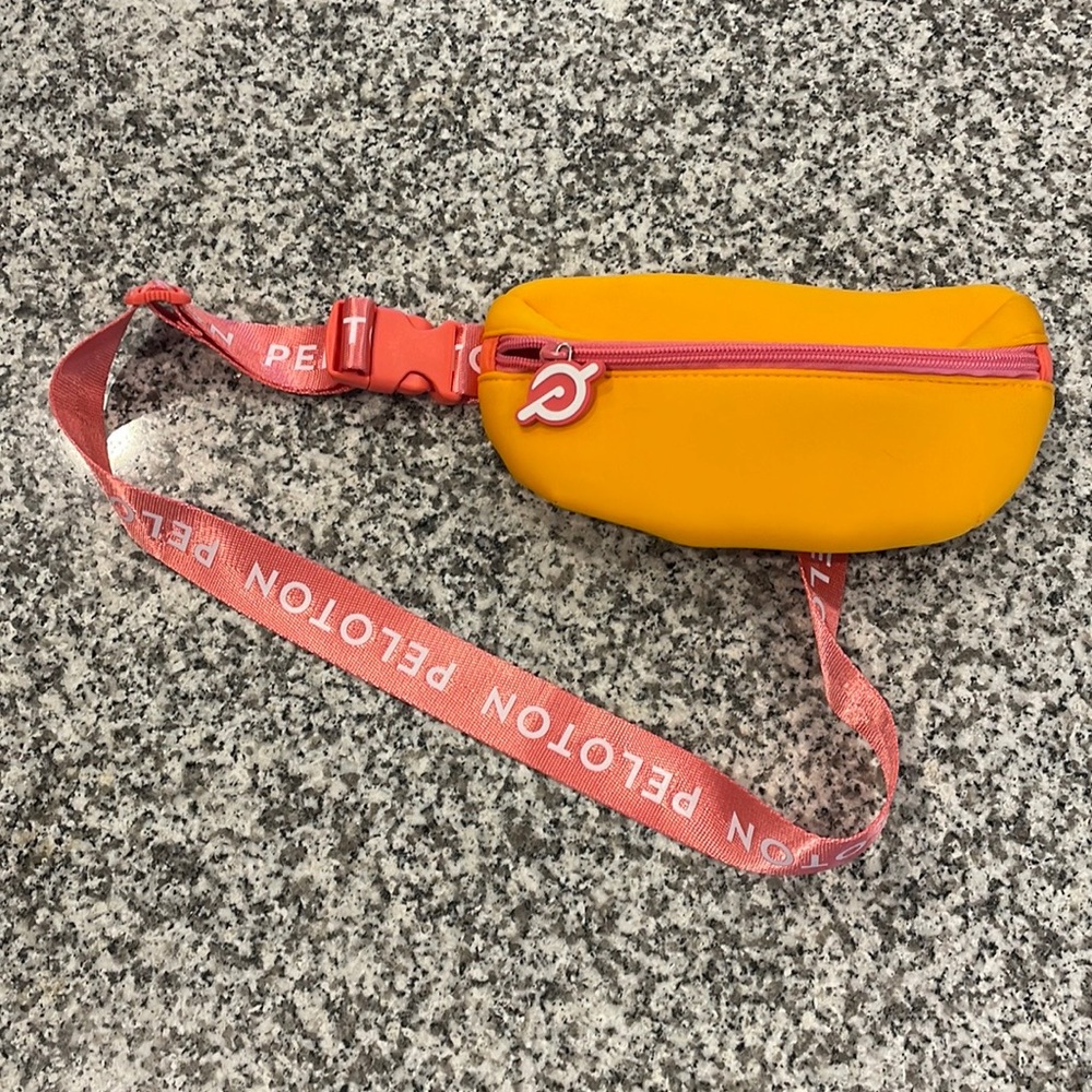 Peloton zip pouch